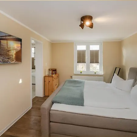 Becker Mittschiffs *